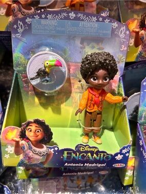 DISNEY ENCANTO ANTONIO MADRIGAL